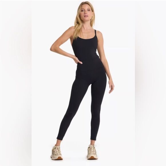 Vuori Mindset Jumpsuit Black Medium Workout Outfit - Picture 1 of 5